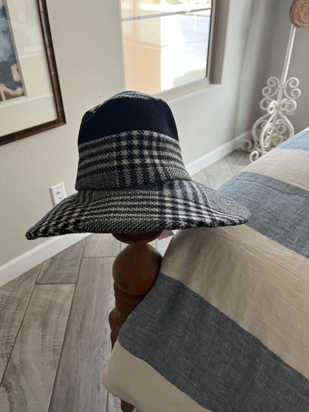 NWT Bella Starr Black/Gray Houndstooth Wide Brim Wool Fedora Hat OS Retro Boho - Picture 3 of 8